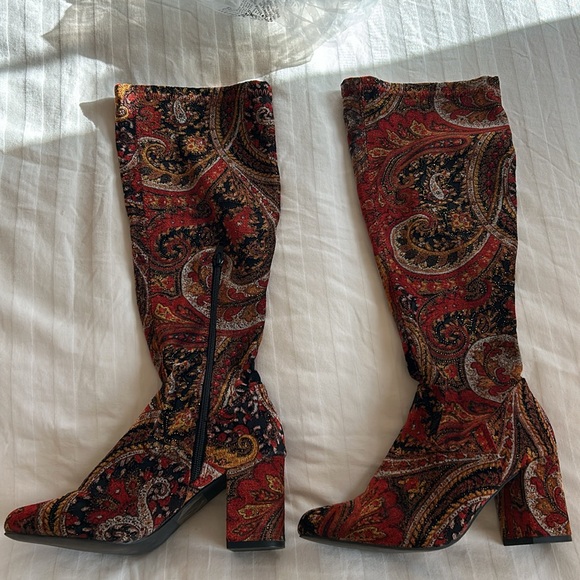 Fabric boots size 7.5 - Picture 2 of 3